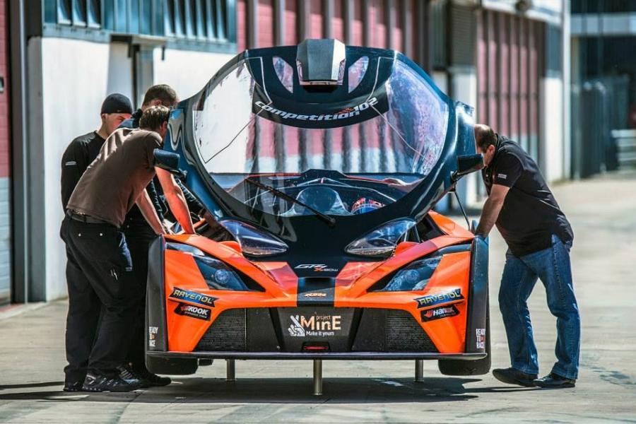  KTM X-Bow GT4 Race Car 2015 года  (фото 15 из 18)